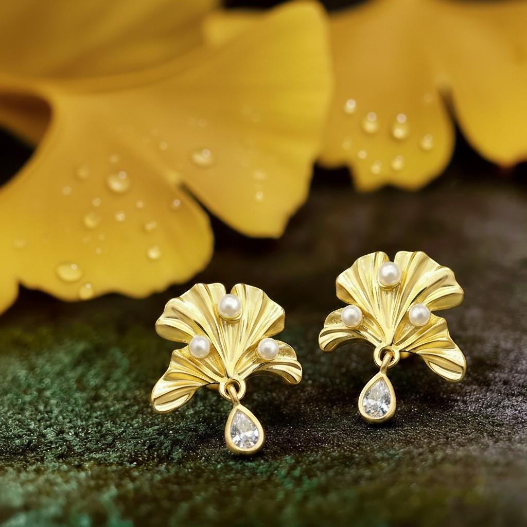 Ginkgo Leaf Pearl Earrings – 18K Gold Plated Nature-Inspired Earrings