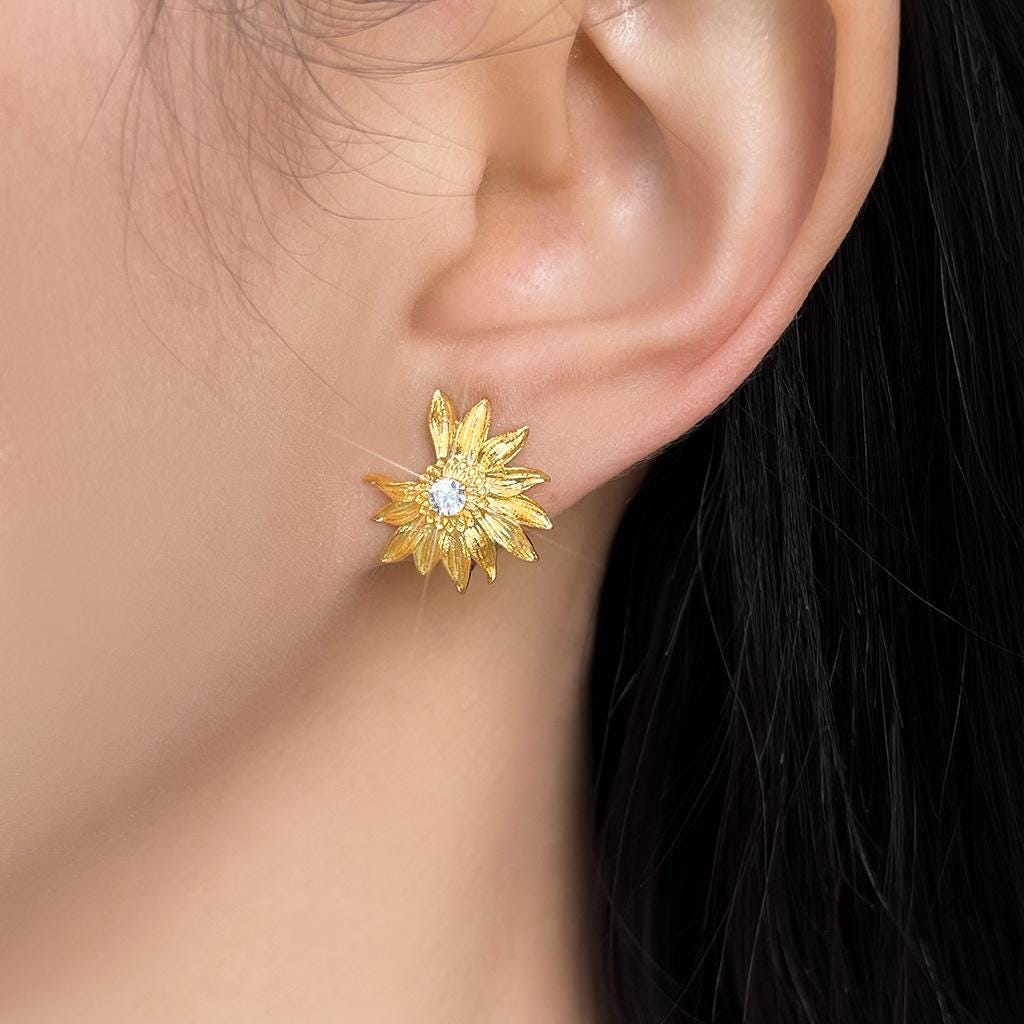Gold Daisy Stud Earrings – Bloom Collection | Healing Sunshine, Pure Light & Hope Jewelry