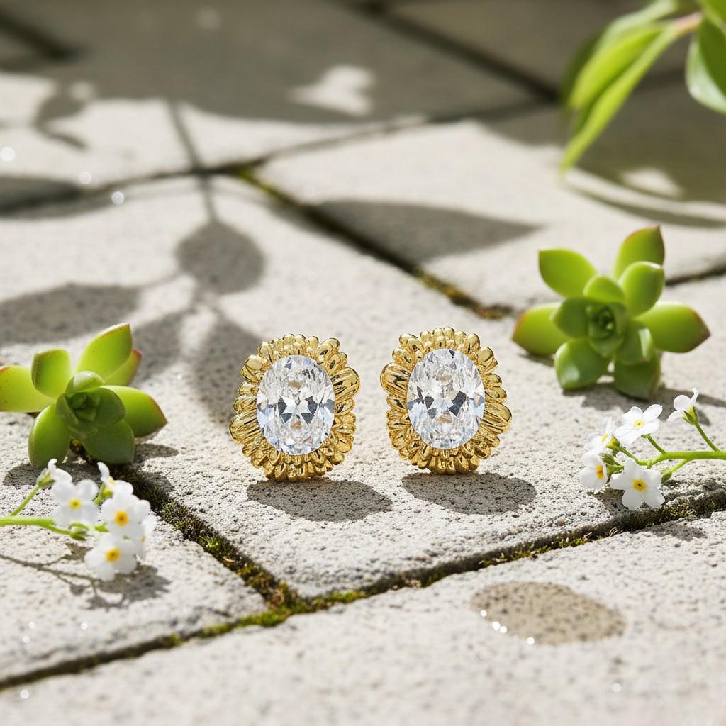 Golden Sunflower Stud Earrings – 18K Gold Plated Floral Earrings