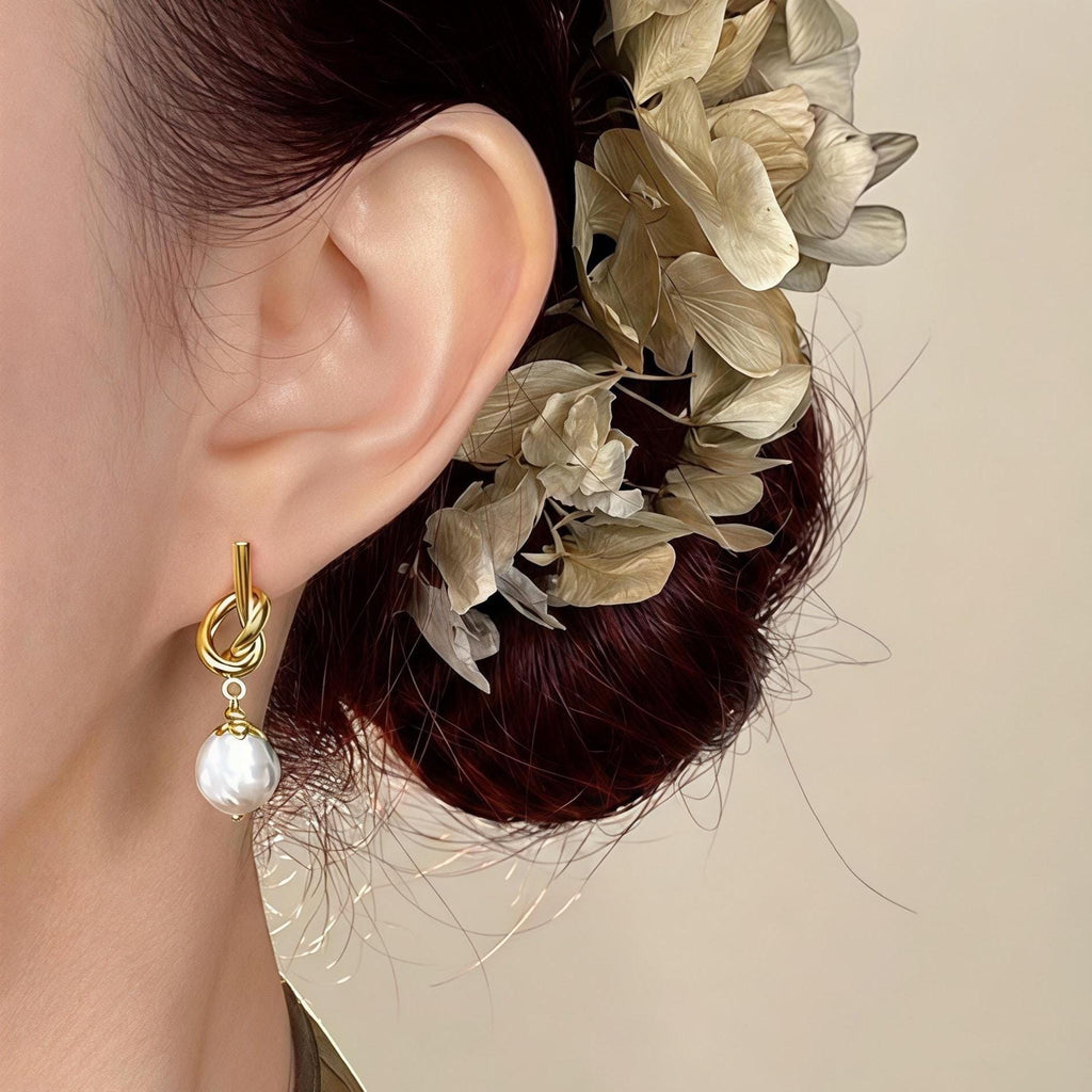 Minimalist Pearl Drop Earrings – Gold Knot Studs with Freshwater Pearl