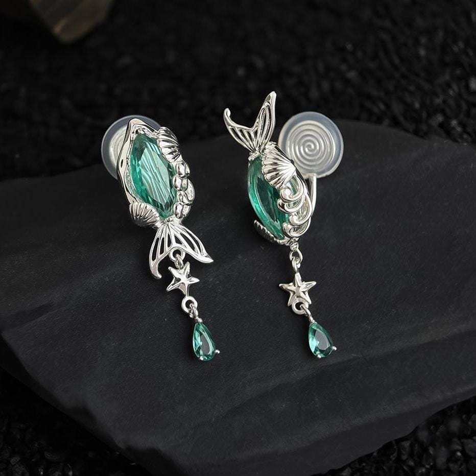 Mermaid Tail Earrings – Ocean-Inspired Fantasy Earrings with Emerald Green Zircon
