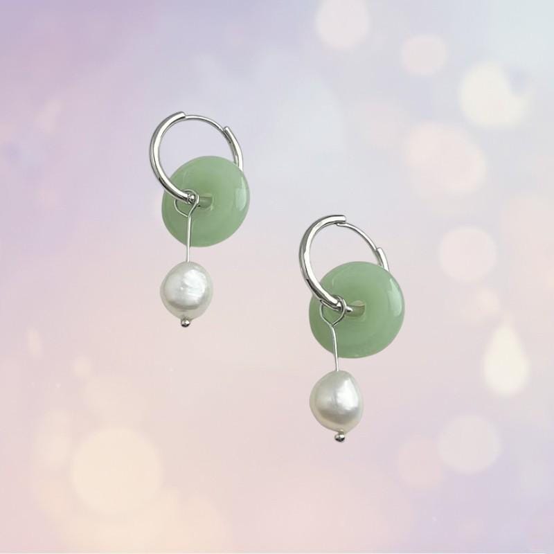 Lotus Mist Earrings – Handmade Green Glass & Freshwater Pearl Hoop Earrings