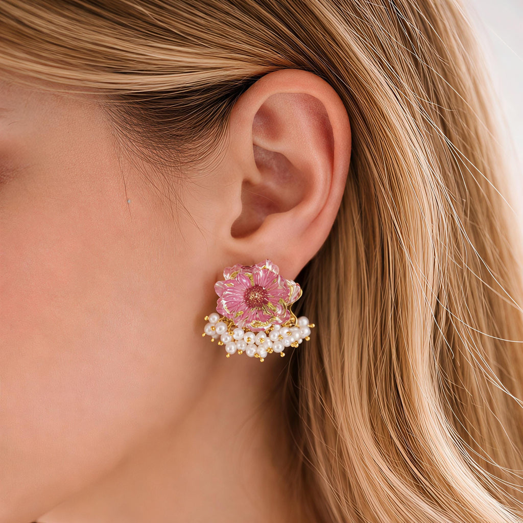 Daisy Flower Earrings – Pink & Ivory Resin Floral Studs – Minimalist Everyday Jewelry